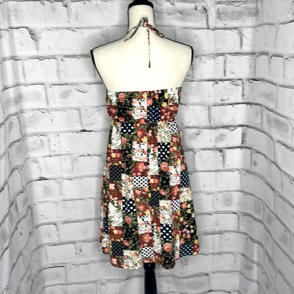 SHEIN Curve NEW Red Blue White Patchwork Pattern Tie Front Halter Dress Size 1X - Picture 5 of 7